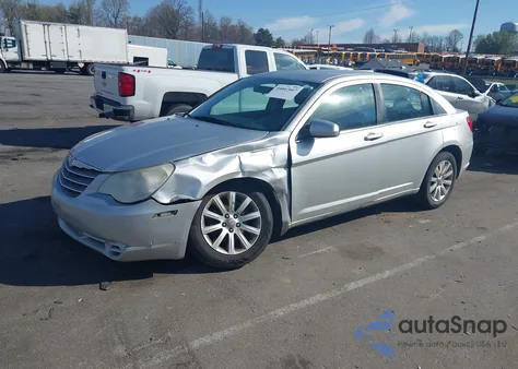 2010 Chrysler Sebring Limited из США, поврежденный, VIN 1C3CC5FB5AN133713
